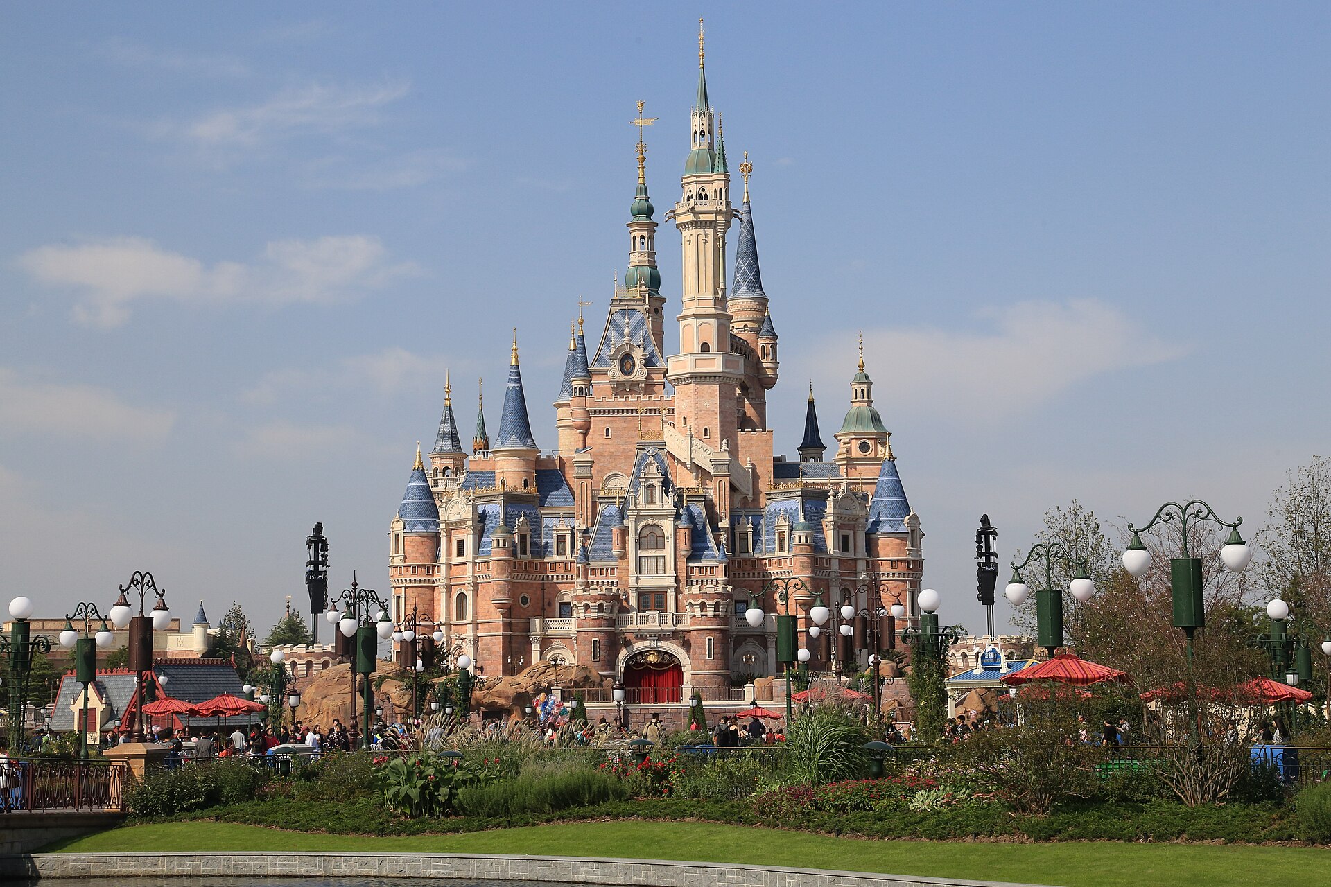 Shanghai Disneyland gallery image 2